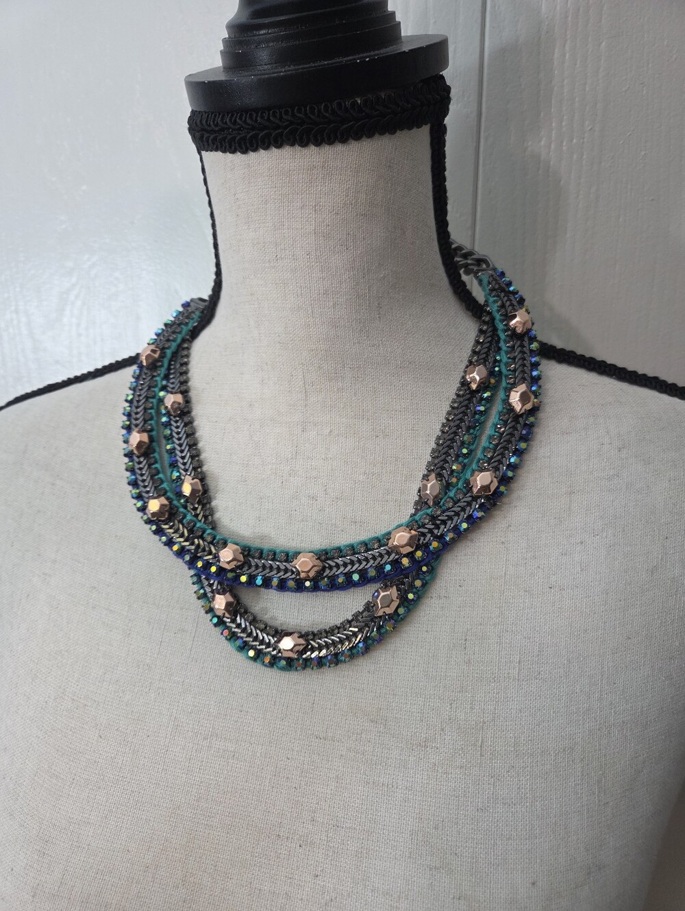 stella & dot retired rose gold hematite mercury statement necklace 18in rare